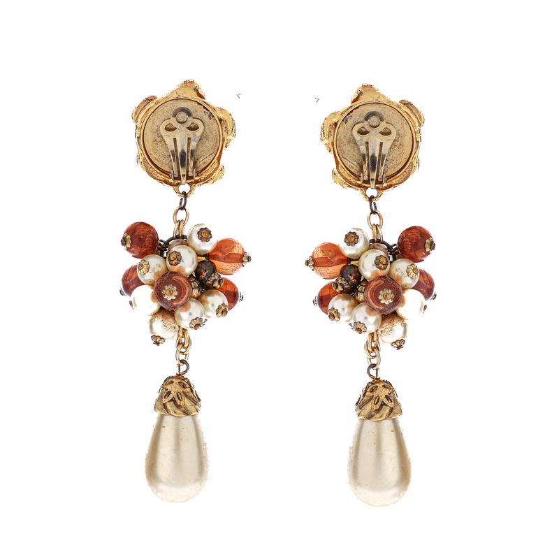 Brinco-de-Pressao-Vintage-Longo-com-Esfera-Perolada-e-Pedras-Ambar