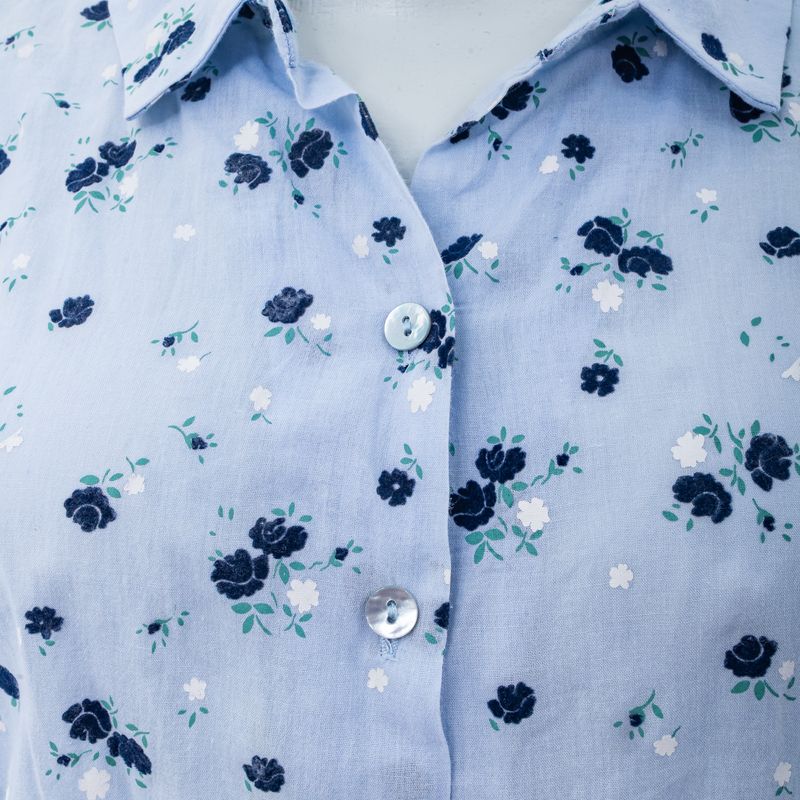 Camisa-Cris-Barros-Estampa-Flores-Azul-