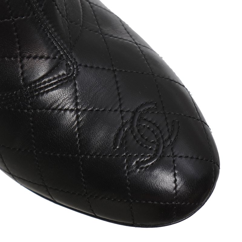 Bota-Chanel-Cano-Baixo-Couro-Matelasse-Preto-