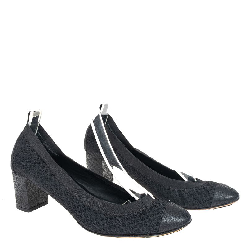 Sapato-Chanel-de-Salto-Preto