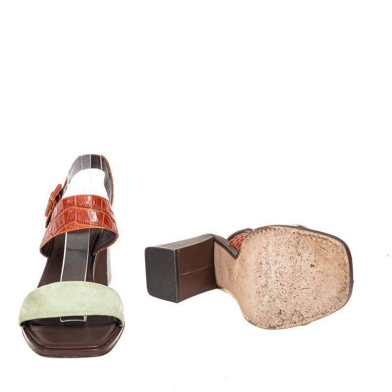 Sandalia-Tory-Burch-Marrom-e-Camurca-Verde-