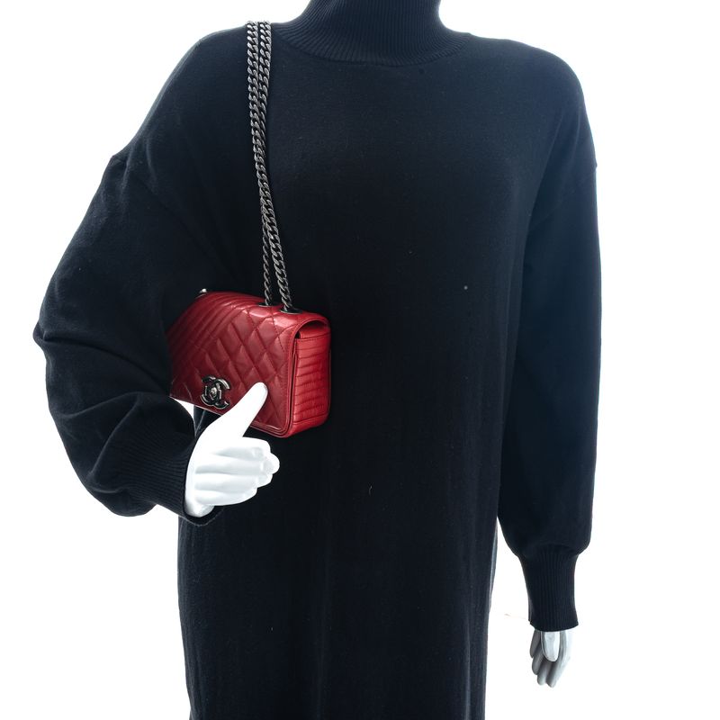 Bolsa-Chanel-Coco-Boy-Flap-Vermelha-