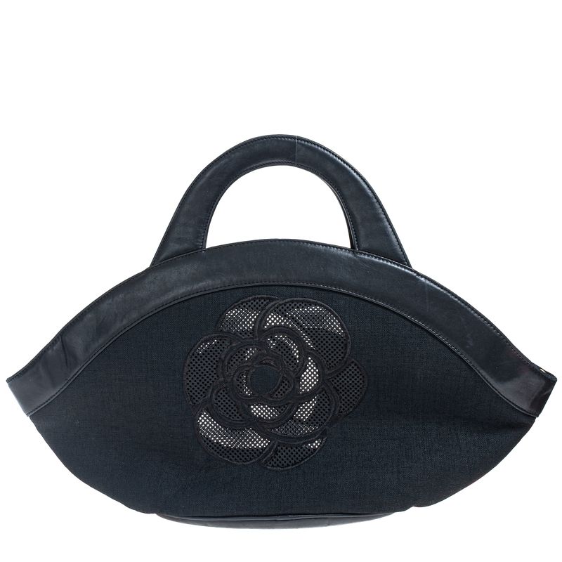 Bolsa-Chanel-Vintage-Camelia-CC-Tote-Preta-