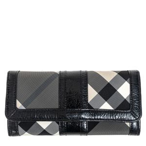 Carteira Burberry Couro Preto e Housecheck