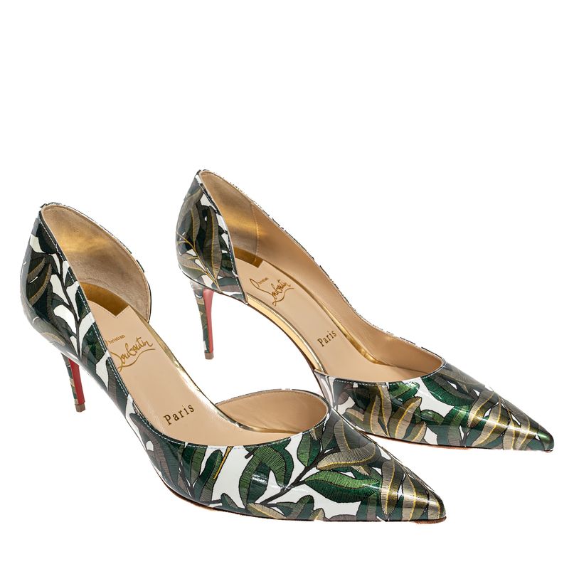 301228-Sapato-de-Salto-Christian-Louboutin-Folhas-verso.JPG