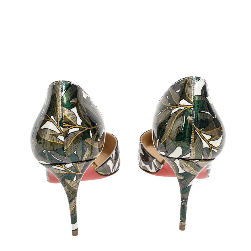301228-Sapato-de-Salto-Christian-Louboutin-Folhas-2.JPG