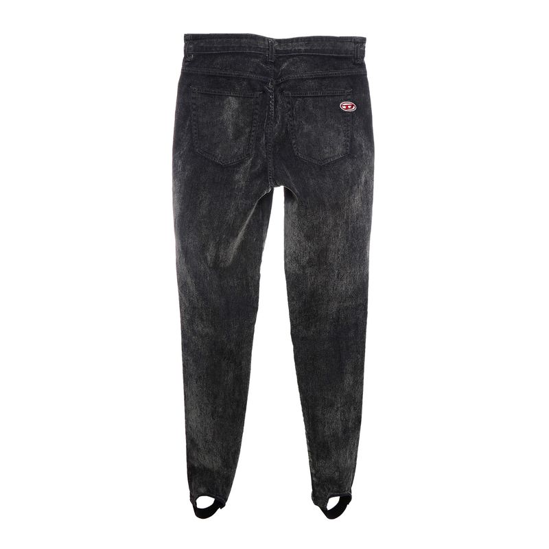 Calca-Diesel-Jeans-com-Pezinho