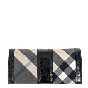 Carteira Burberry Couro Preto e Housecheck