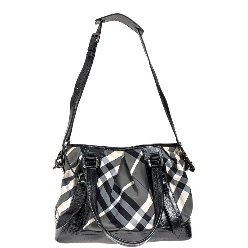 Bolsa-Burberry-Beat-Verniz-Preto-e-Housecheck-