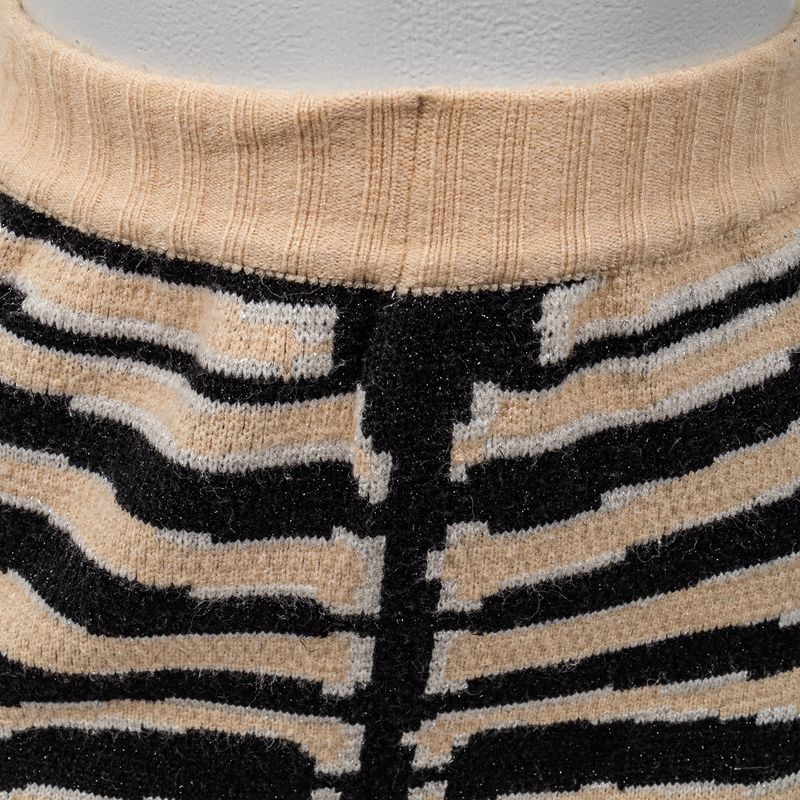 Saia-Lilly-Sarti-Tricot-Estampado-