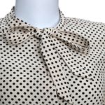 Blusa-Coach-Seda-Poa-Branco