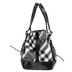 Bolsa-Burberry-Beat-Verniz-Preto-e-Housecheck-