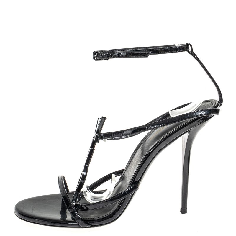 Sandalia-Saint-Laurent-Cassandra-Preta-