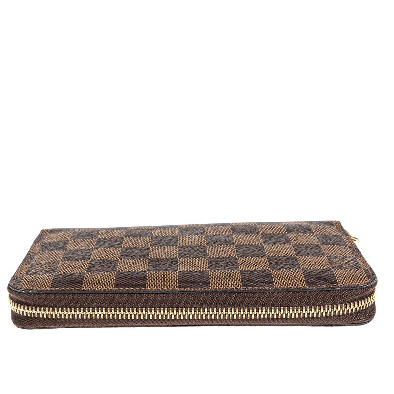 Carteira-Louis-Vuitton-Zippy-Damier-Ebene-