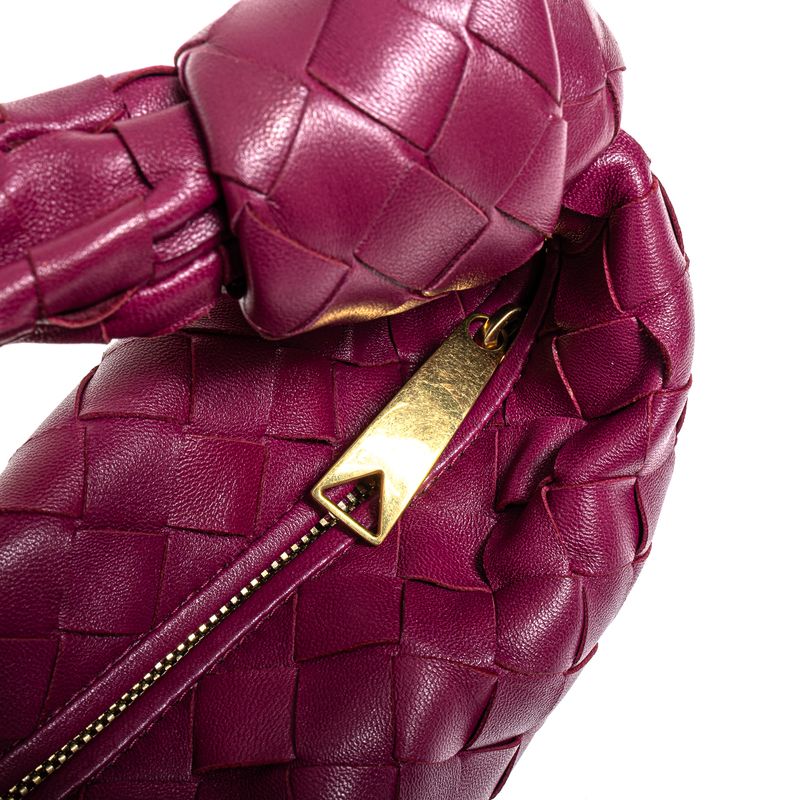 Bolsa-Bottega-Veneta-Jodie-Intrecciato-Magenta