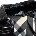 Bolsa-Burberry-Beat-Verniz-Preto-e-Housecheck-