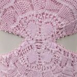 301223-Vestido-Martha-Medeiros-Renda-Rosa-2.JPG