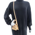 Bolsa-Jacquemus-Le-Chiquito-mini-de-boucle