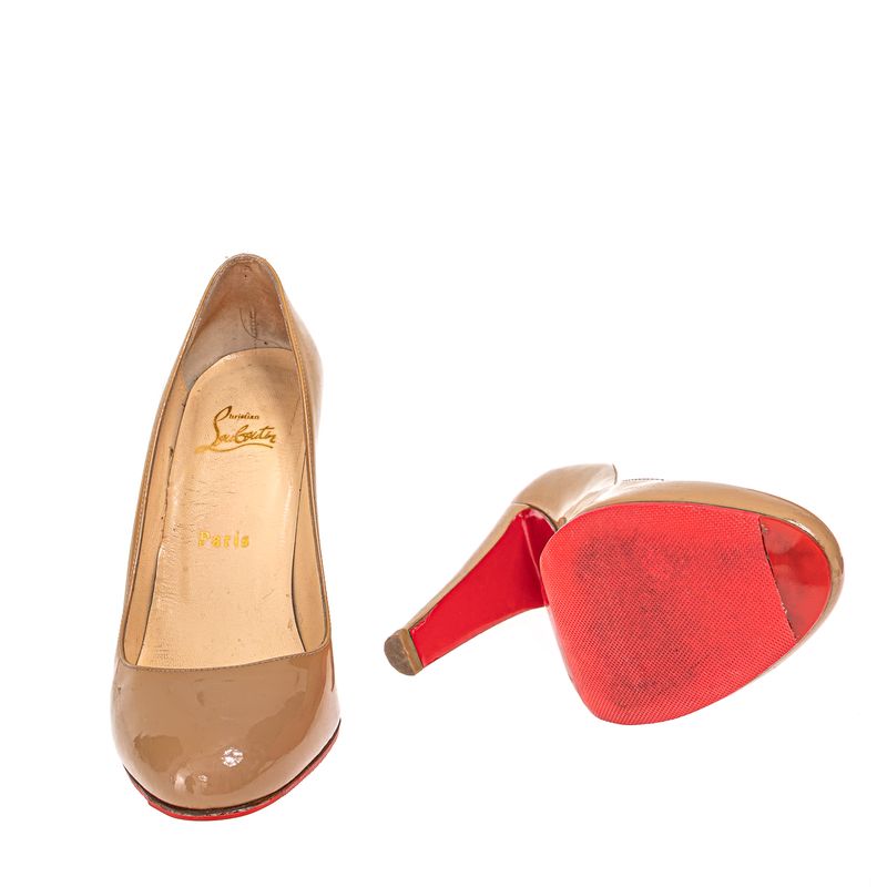 Sapato-de-Salto-Louboutin-Verniz-Creme