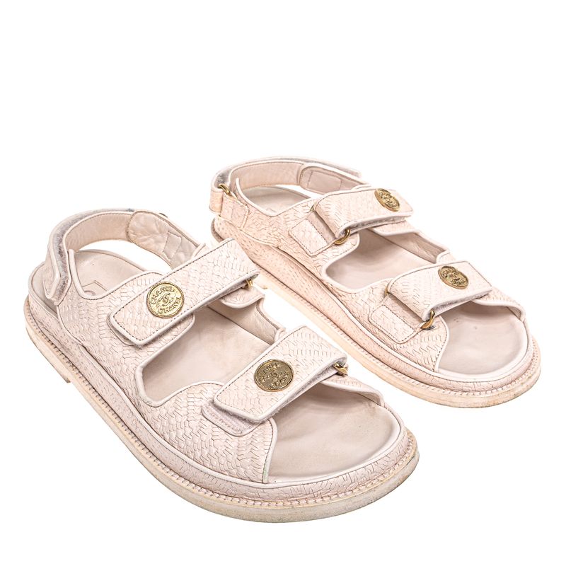 Papete-Chanel-Couro-Rosa-Claro-