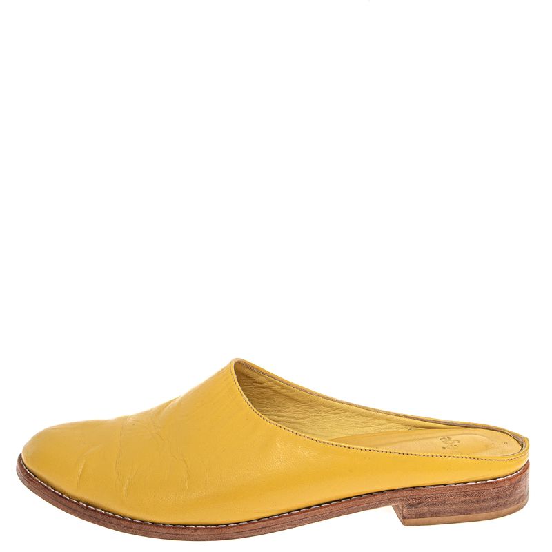 Sapato-Pege-Mule-Couro-Amarelo