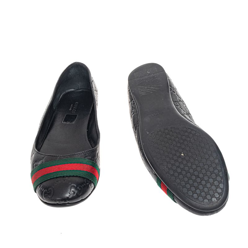 Sapatilha-Gucci-Guccissima-Preta-e-Faixa-Web-