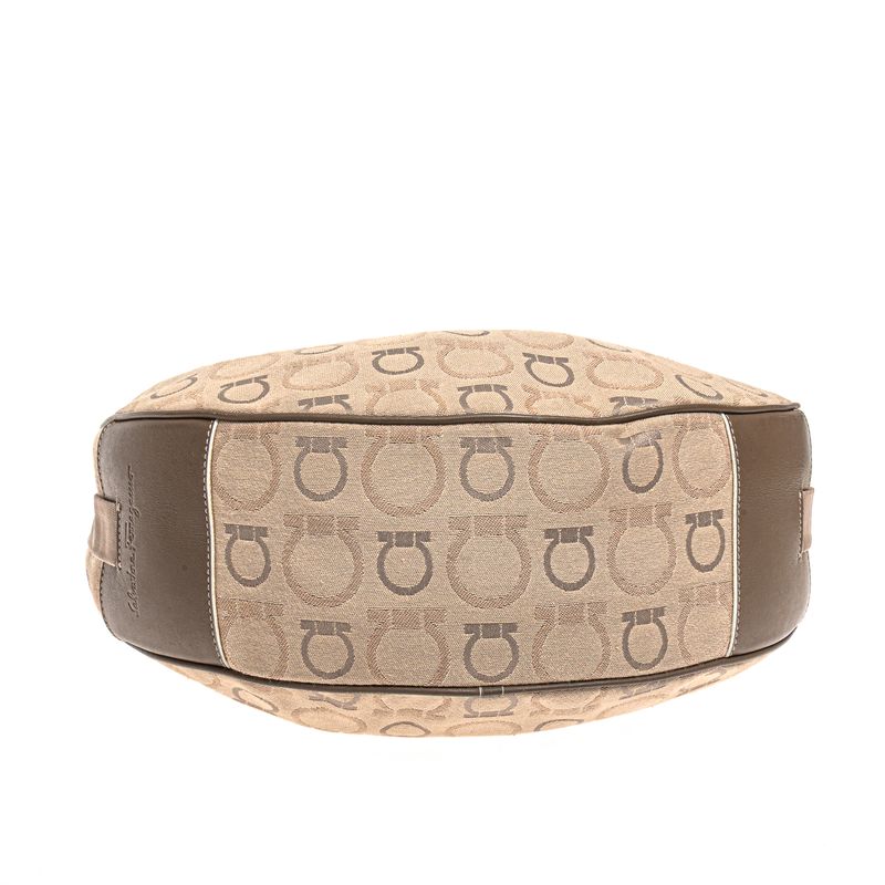 Bolsa-Salvatore-Ferragamo-Bege