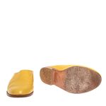 Sapato-Pege-Mule-Couro-Amarelo