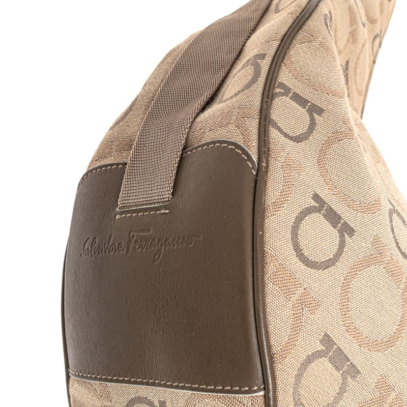 Bolsa-Salvatore-Ferragamo-Bege