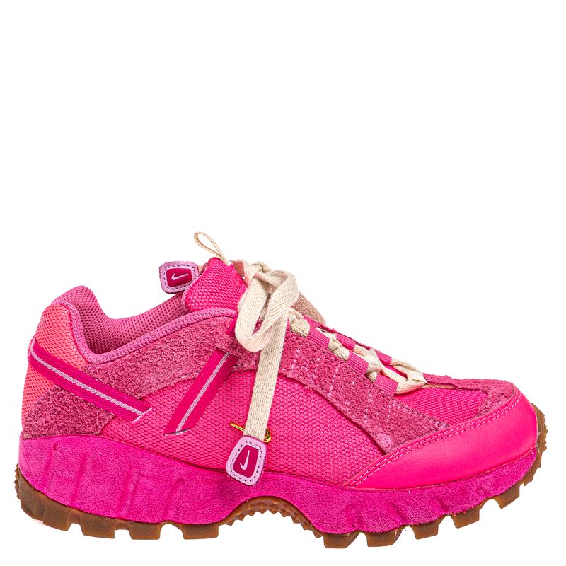 Tenis-Jacquemus-x-Nike-Air-Humara-Rosa