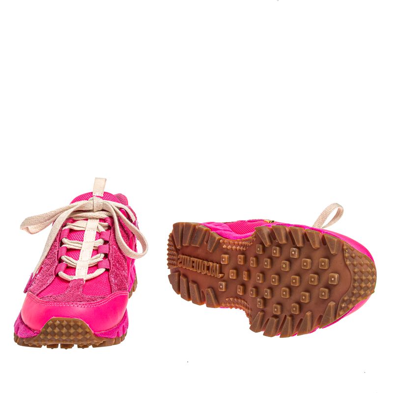 Tenis-Jacquemus-x-Nike-Air-Humara-Rosa