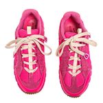 Tenis-Jacquemus-x-Nike-Air-Humara-Rosa