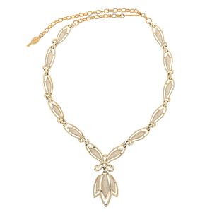 Colar Vintage Flor Dourado