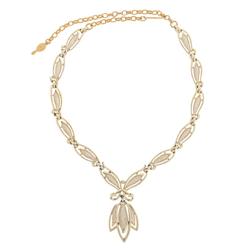 Colar-Vintage-Flor-Dourado-