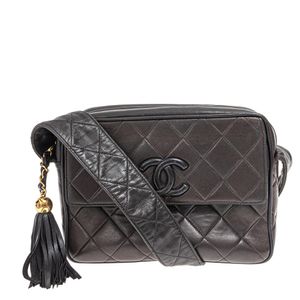 Bolsa Chanel Vintage CC Matelassê Marrom