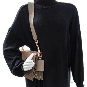 Bolsa Escudero & Co Anik Cinza