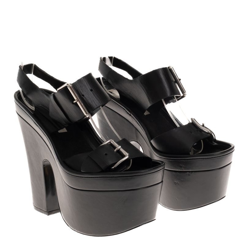 Sandalia-Stella-McCartney-Plataforma-Preta