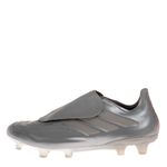 Chuteira-Prada-Adidas-Copa-Pure-Prateada