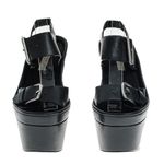 Sandalia-Stella-McCartney-Plataforma-Preta