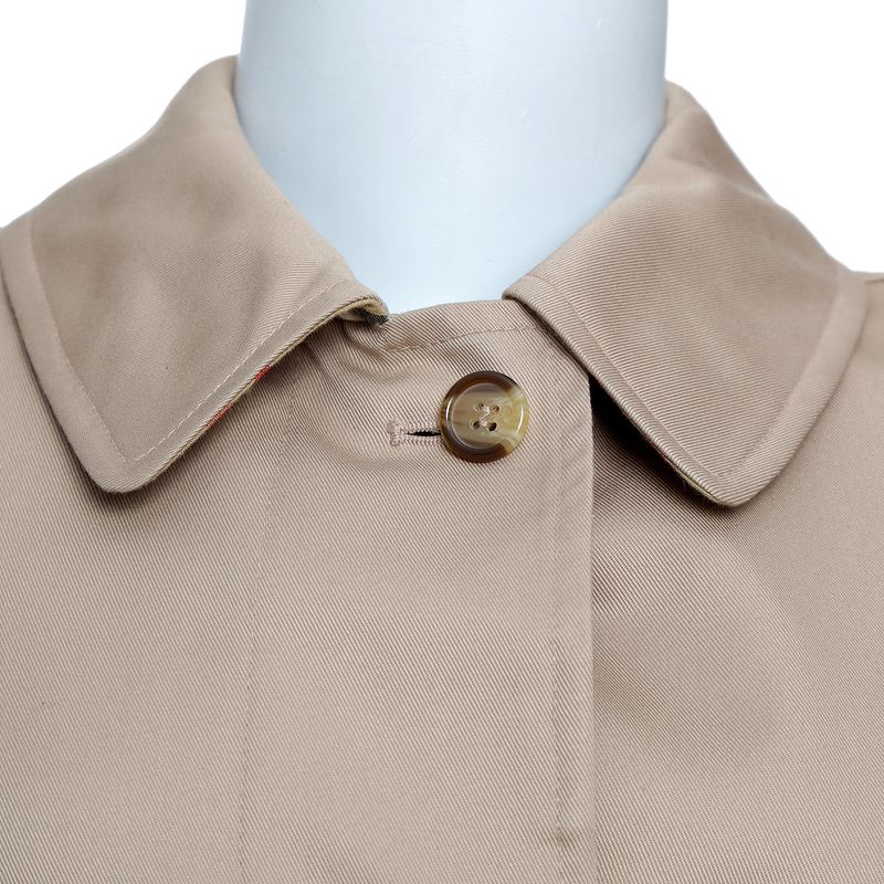 Sobretudo-Burberry-Bege