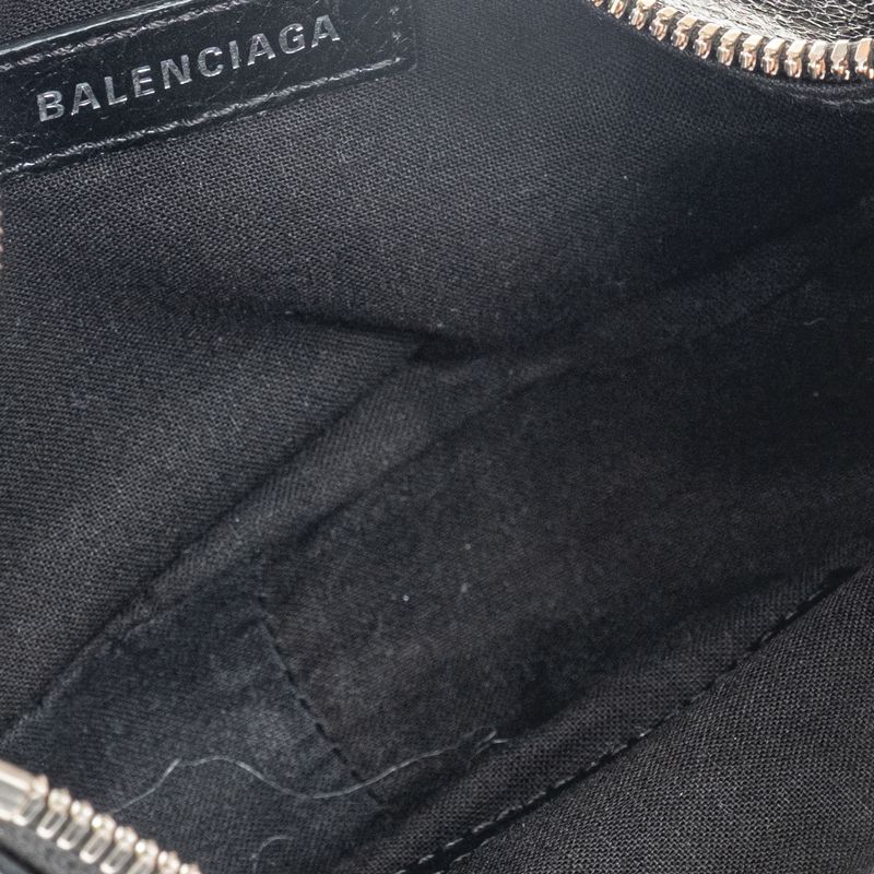 Bolsa-Balenciaga-Le-Cagole-Piercings-Preta