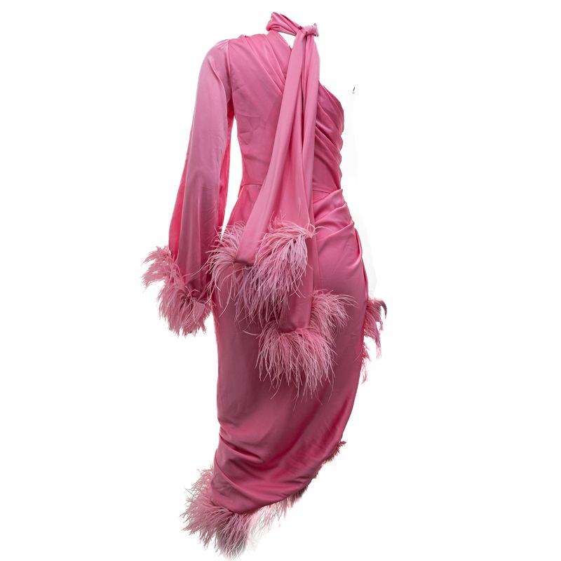 Vestido-Patbo-Plumas-Rosa-