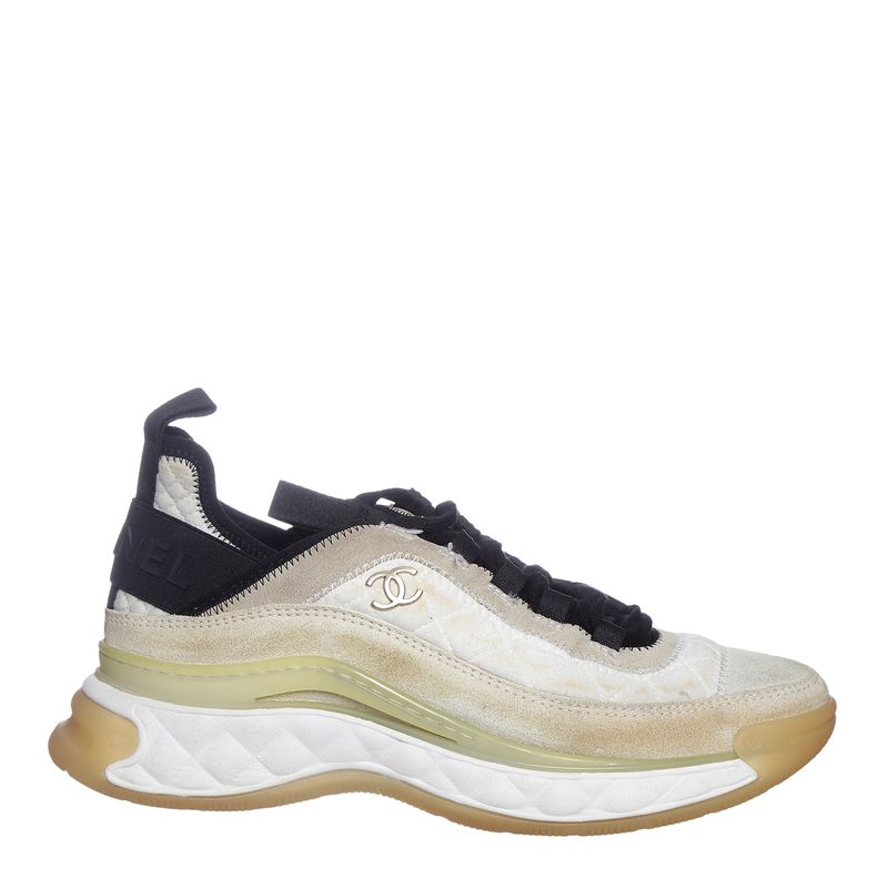 Tenis-Chanel-Matelasse-e-Camurca-Preto