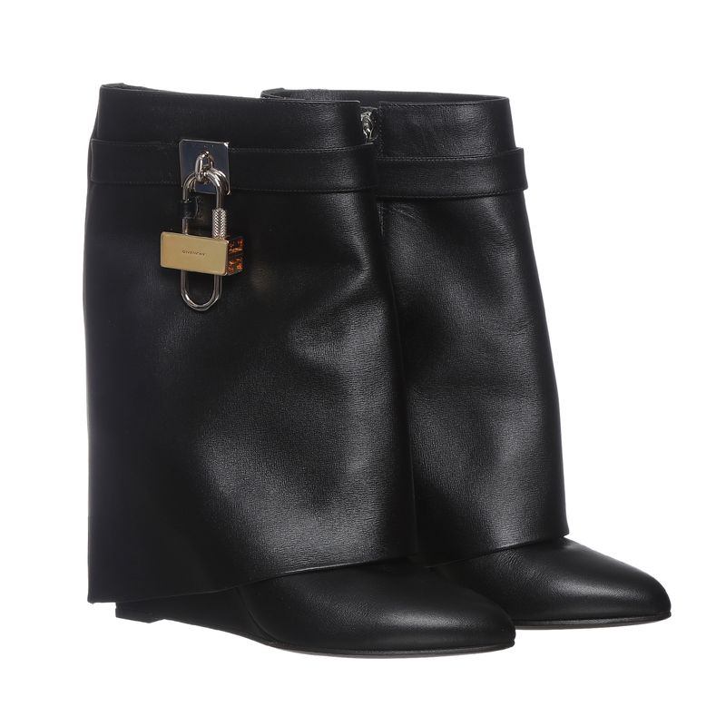Bota-Givenchy-Shark-Lock-Couro-Preta