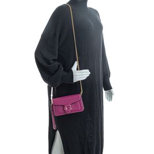 Bolsa Coach Tabby Chain Clutch Rosa