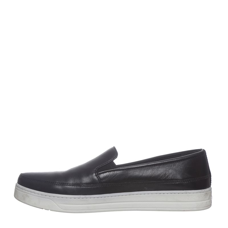 Sapato-Prada-Slip-On-Couro-Preto-