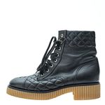 Bota-Chanel-Coturno-Matelasse-Preto-