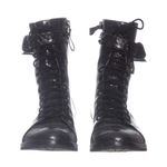 Bota-Alexandre-Birman-Clarita-com-Couro-Exotico-Preta