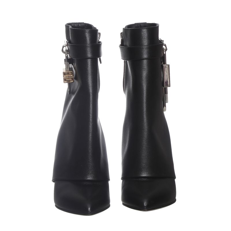 Bota-Givenchy-Shark-Lock-Couro-Preta