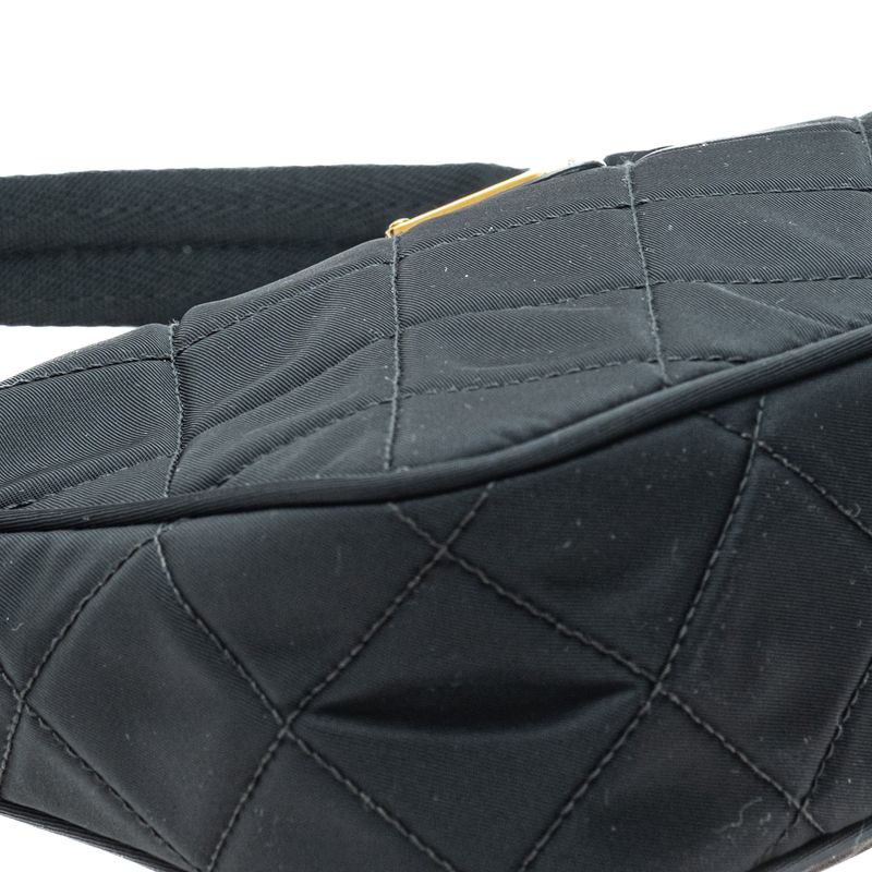 Bolsa-Prada-Mini-Re-Edition-2000-Re-Nylon-Preta